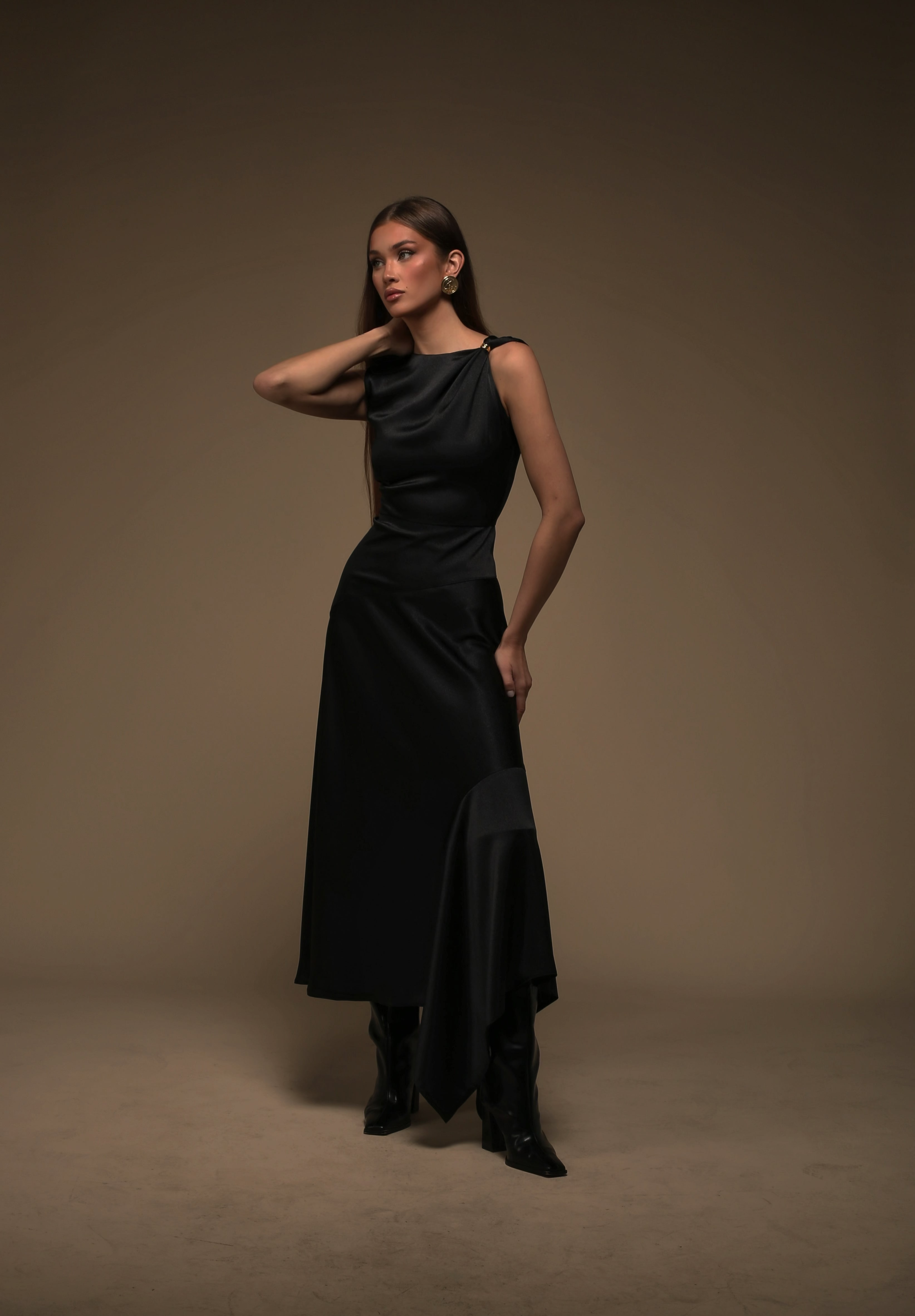Modern Heritage Ring Dress