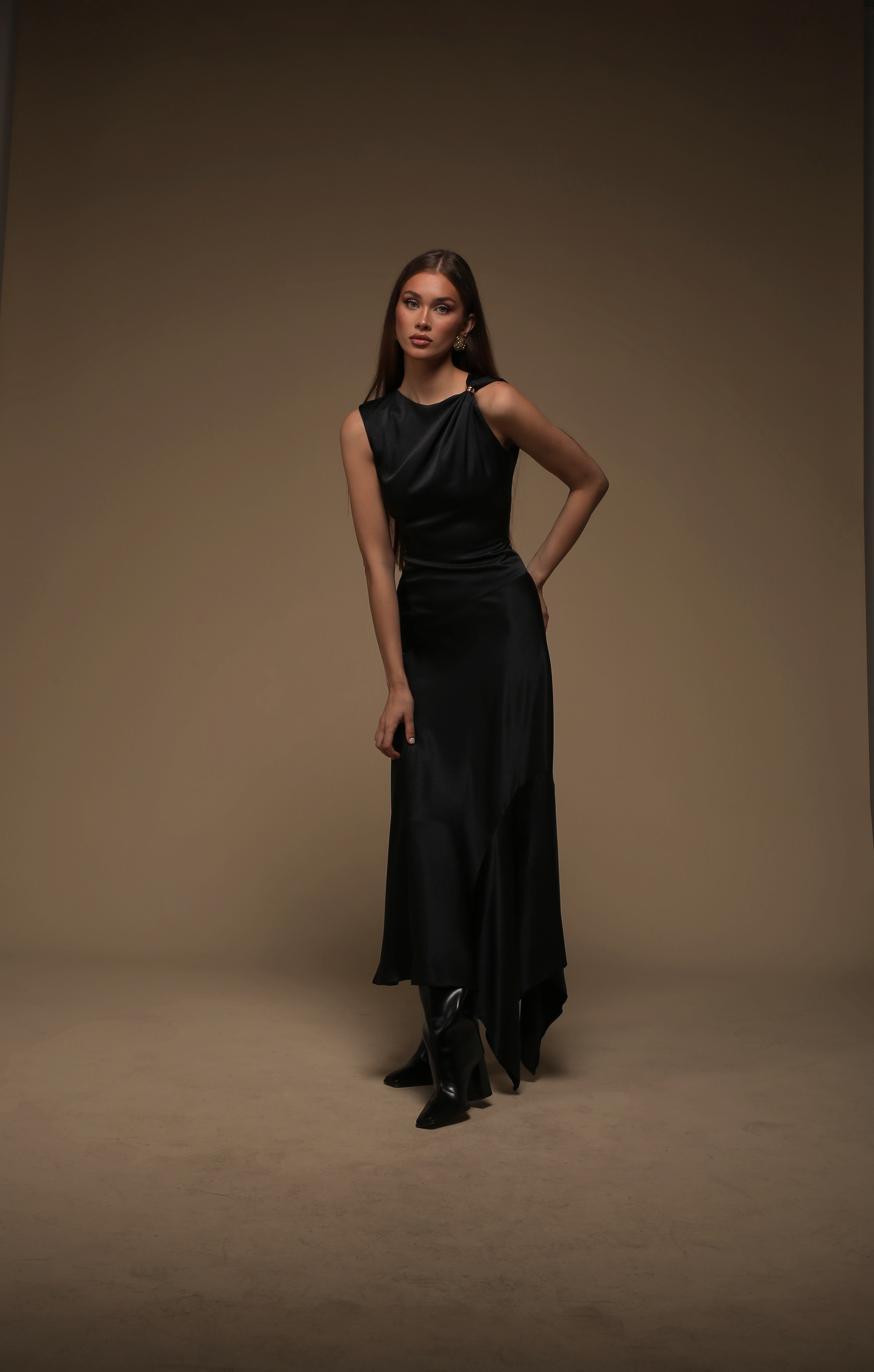 Modern Heritage Ring Dress